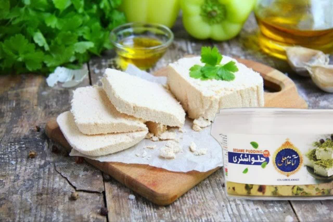 خرید ویژه حلوا شکری بسته‌بندی ۲۵۰ و ۵۰۰ گرمی مستقیم از کارخانه